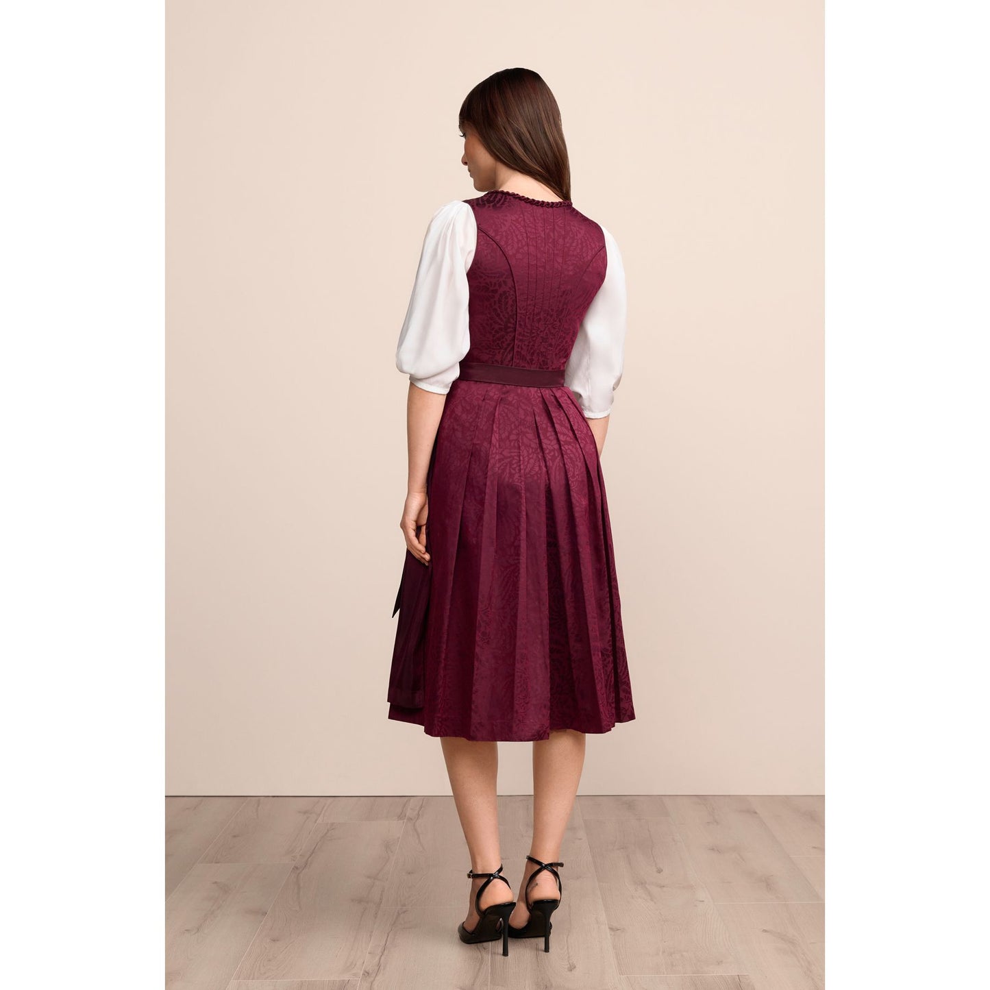 Dirndl Jolita in bordeaux