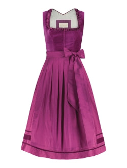 Alexis in fuchsia