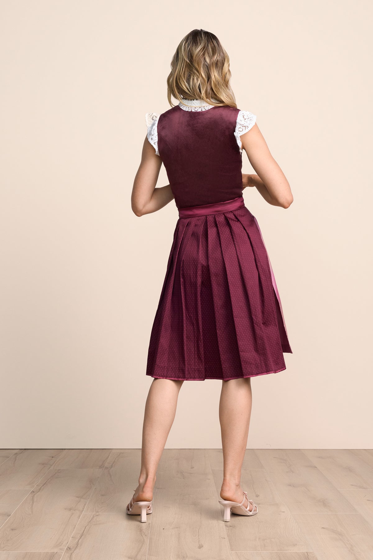 Dirndl Royce in bordeaux