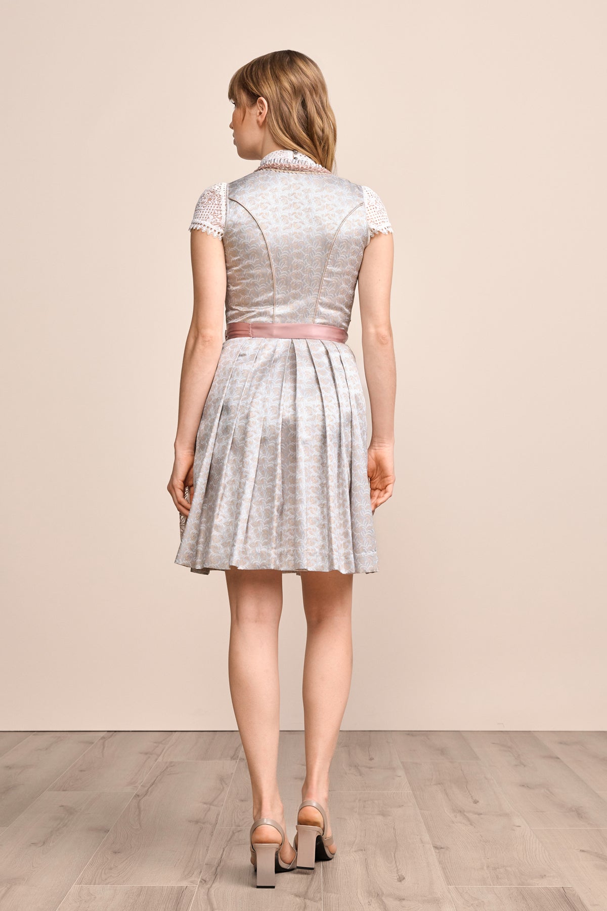 Dirndl Emilija 50cm