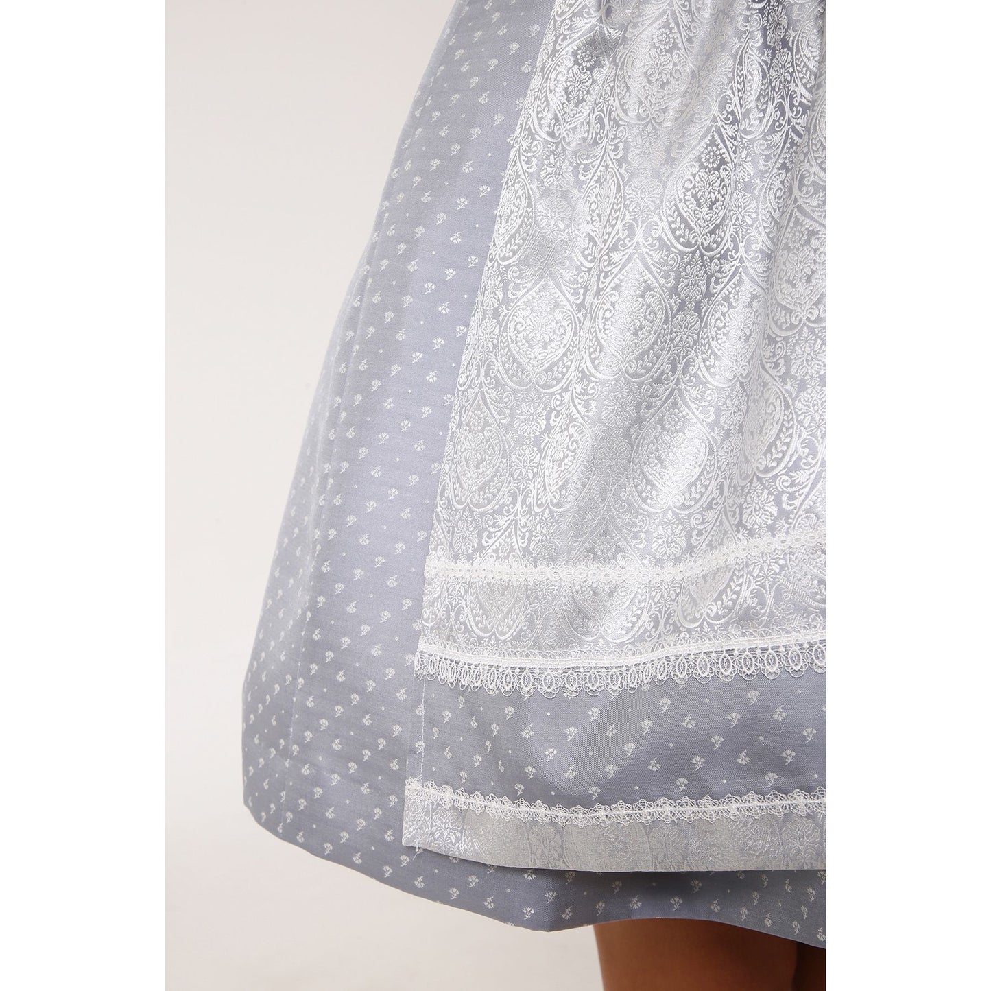 418061050 Krüger Dirndl Maella in grau 50cm