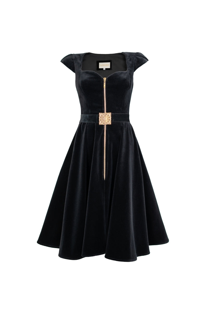 Grazia in schwarz