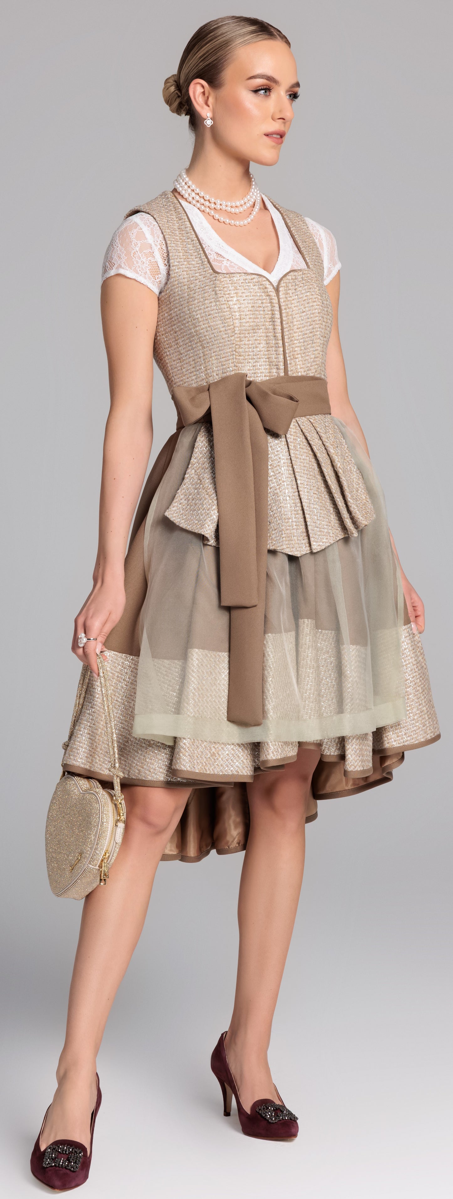 Dirndl Almuth in taupe