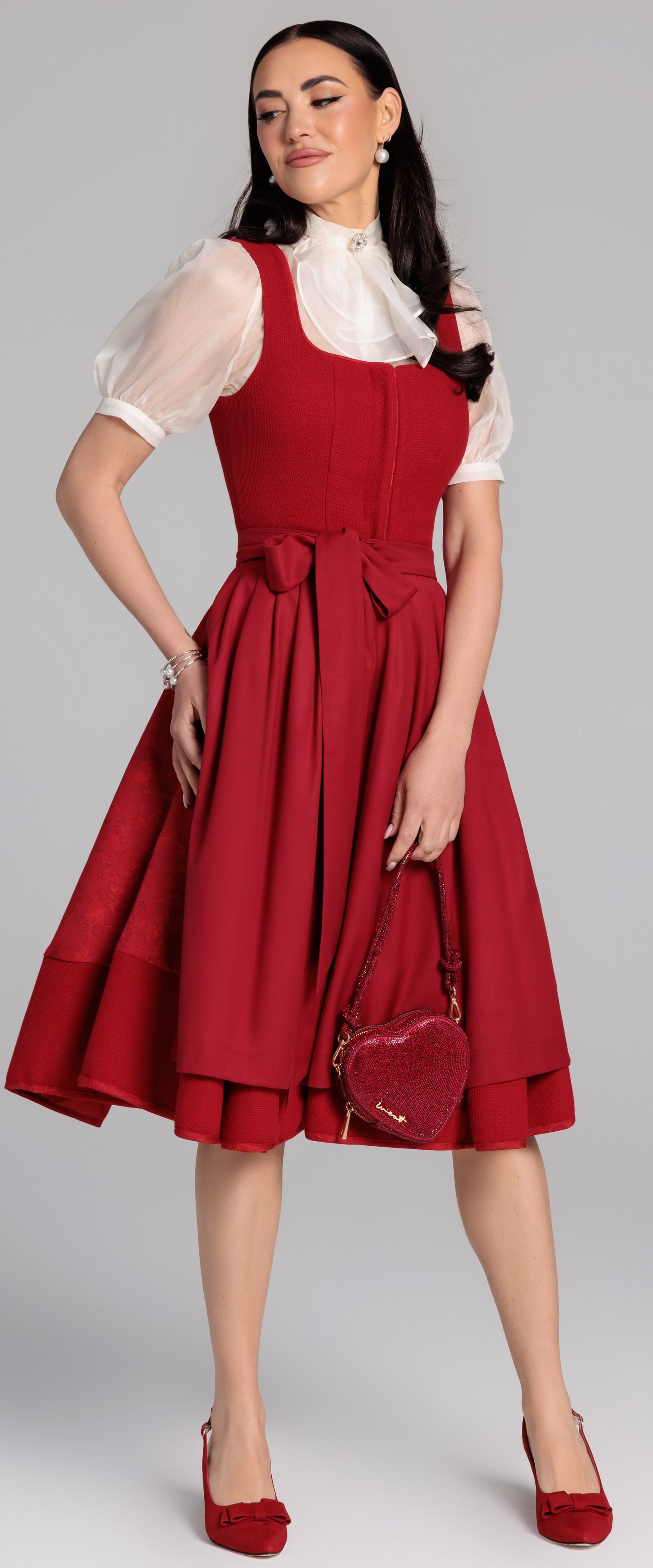 Dirndl Amalie in purpurrot