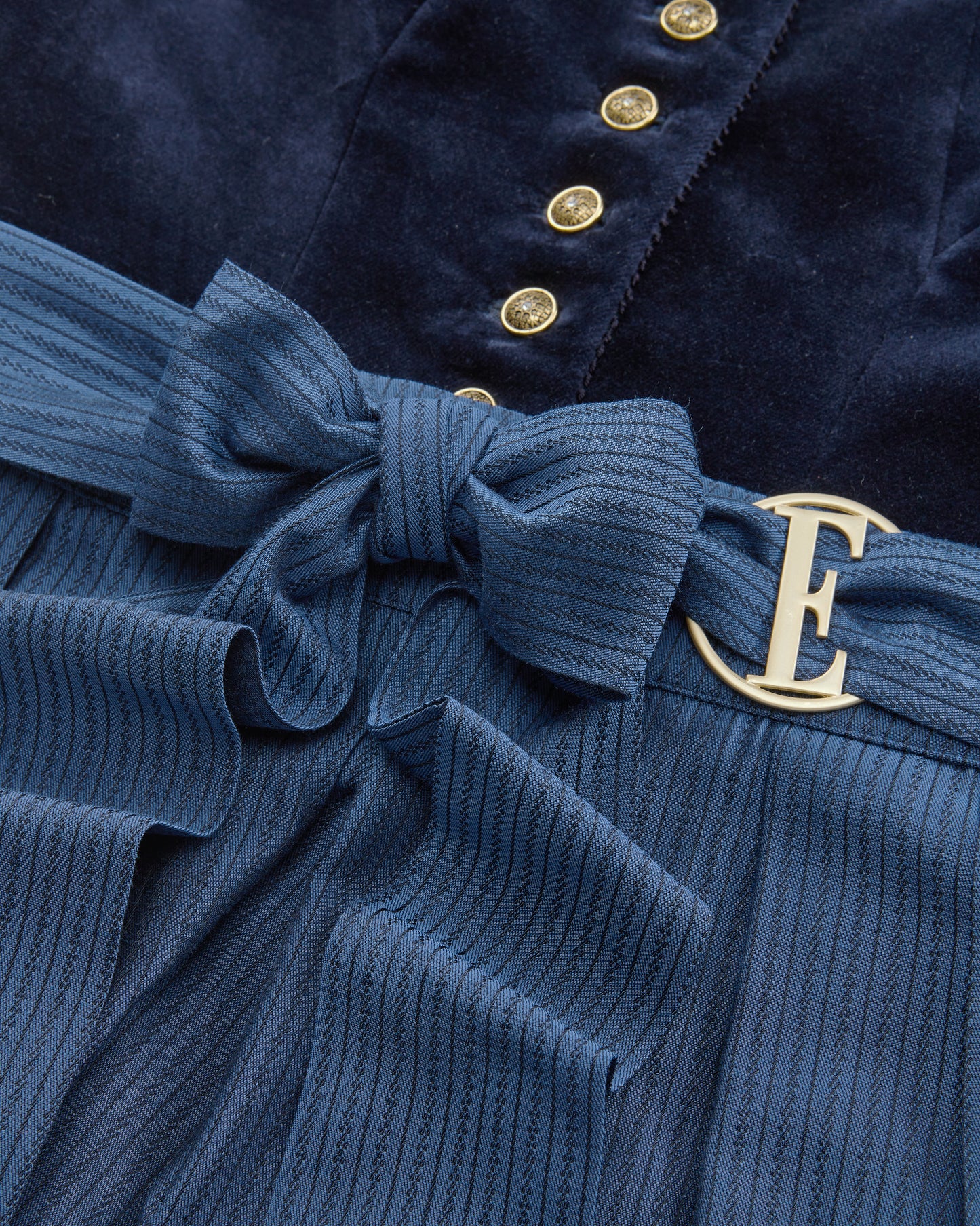 Dirndl Elle in blau
