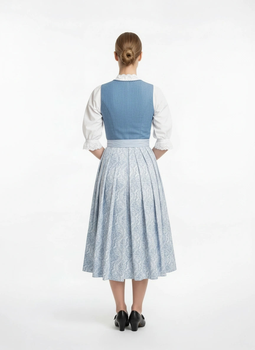 Dirndl Rothsee