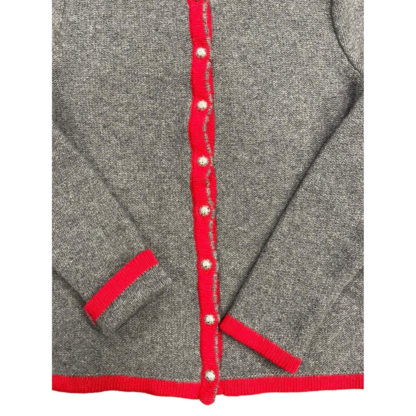 Strickjacke in hellgrau/rot