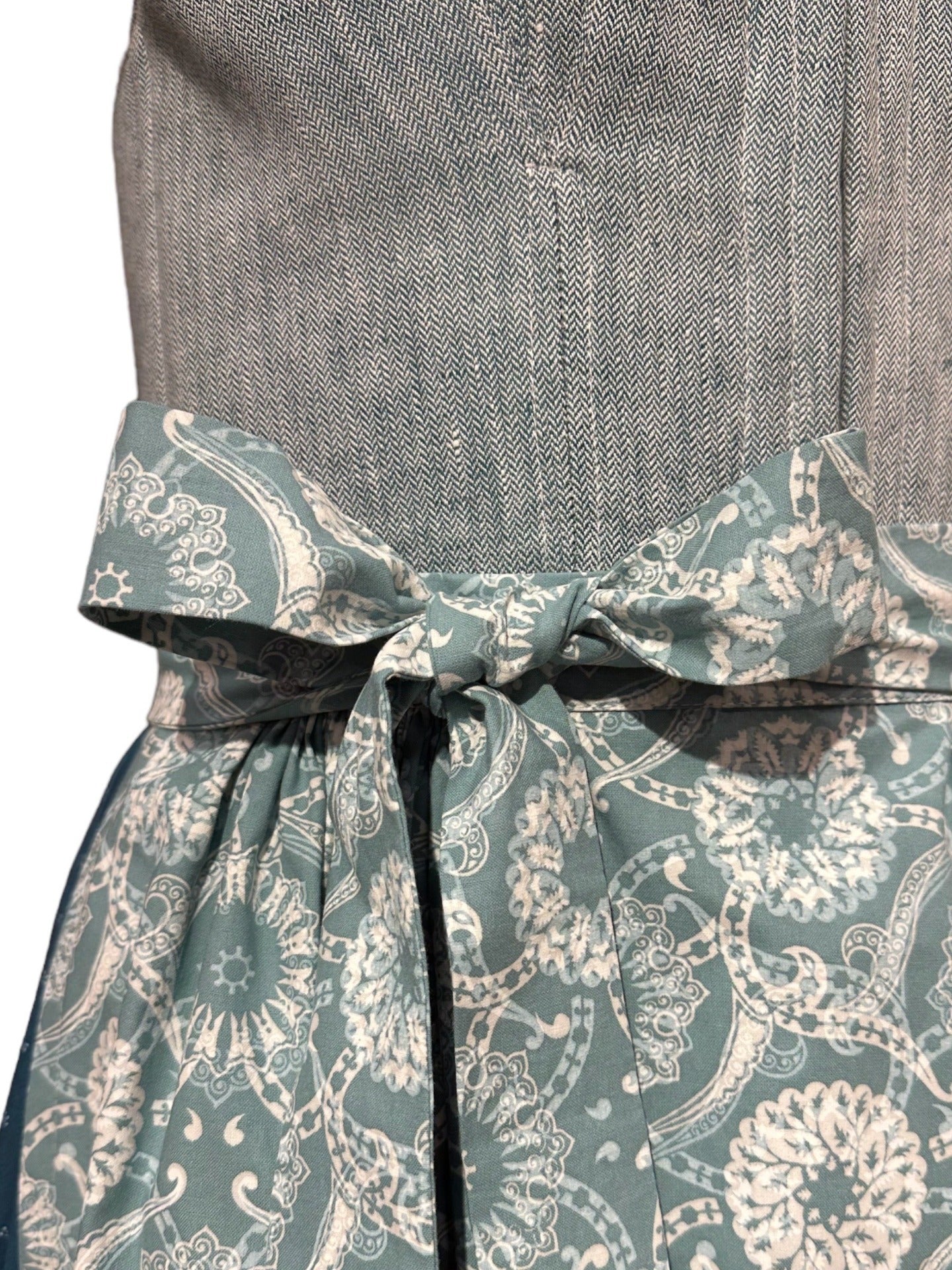 Dirndl Barbara in grün