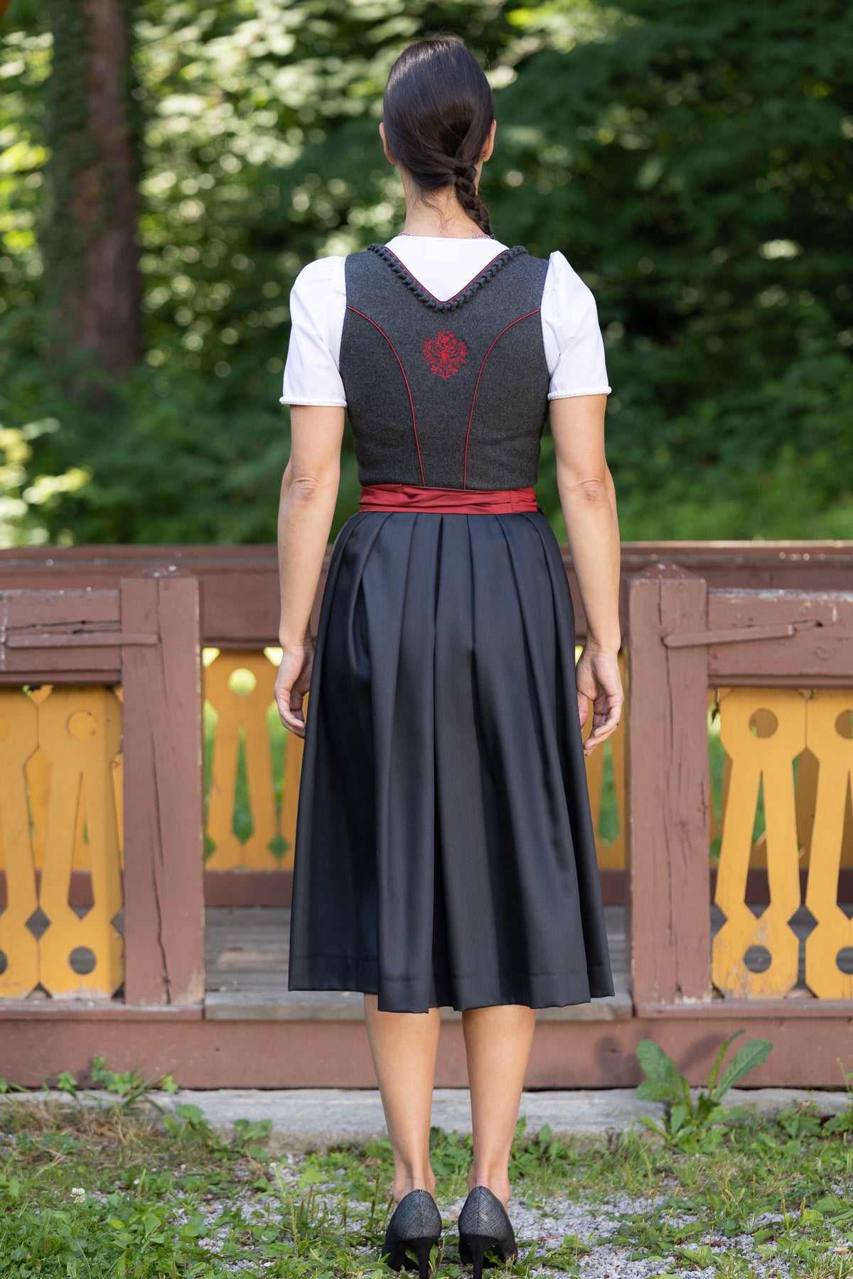 Tiroler Dirndl "Die Cornelia"