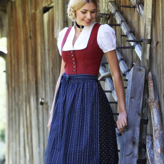 Junges Pinzgauer Dirndl - Wenger "Hoamat" Kollektion