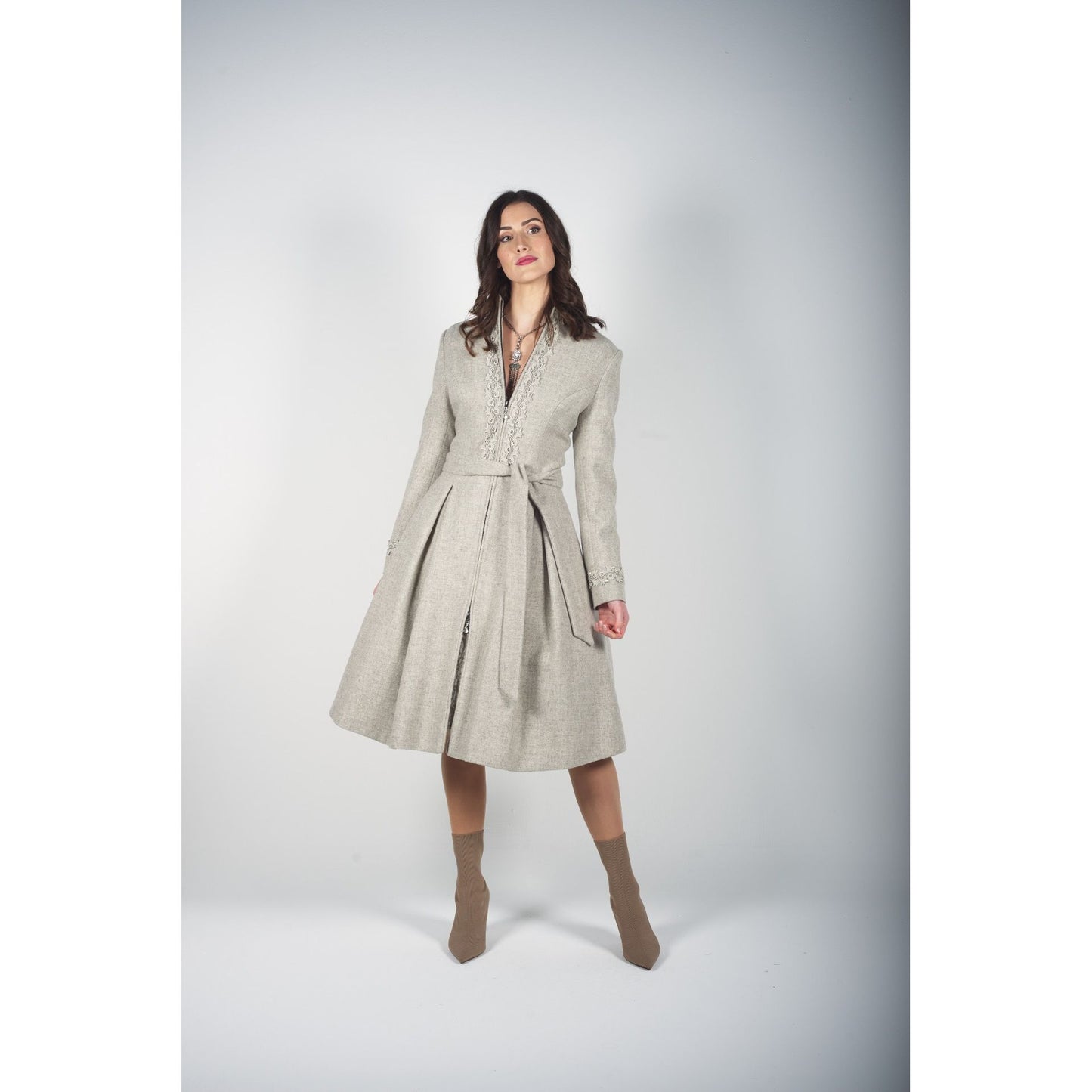 Damenmantel in champagner