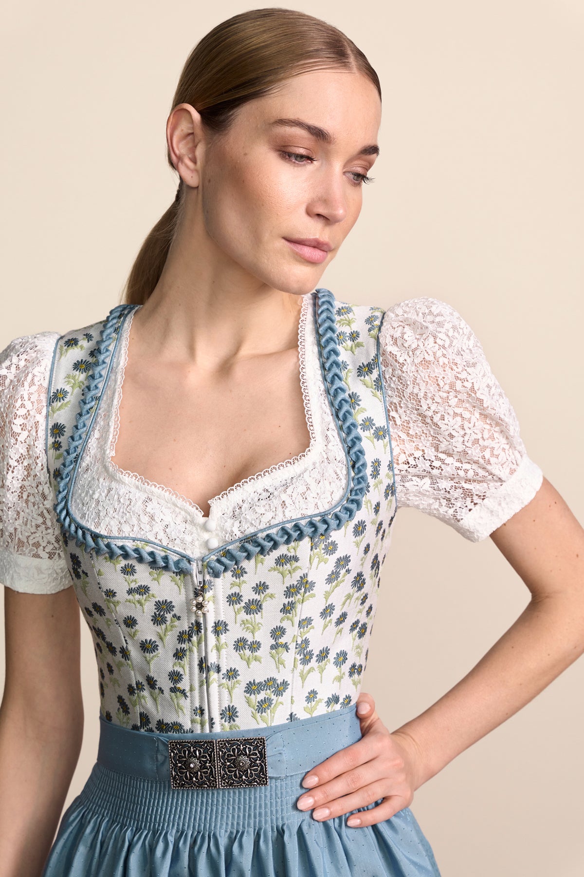 Dirndl Jannika