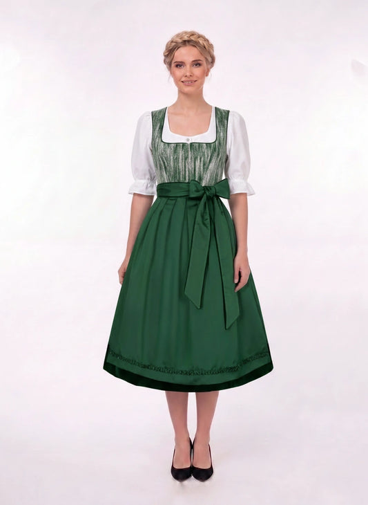 Dirndl cheeky lass
