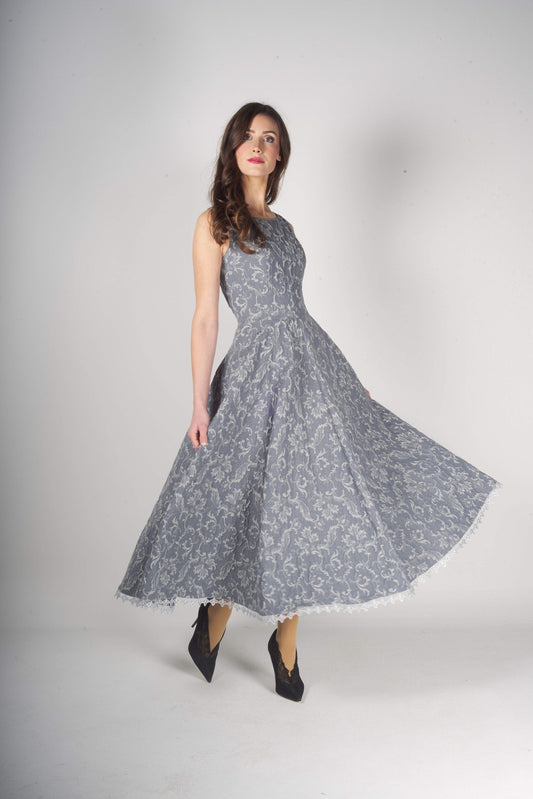 Kleid Matelassé in zinn